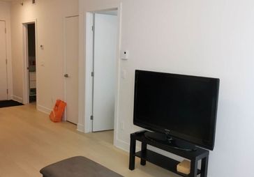 DT new luxury condo 3 1/2 for rent   from July 21